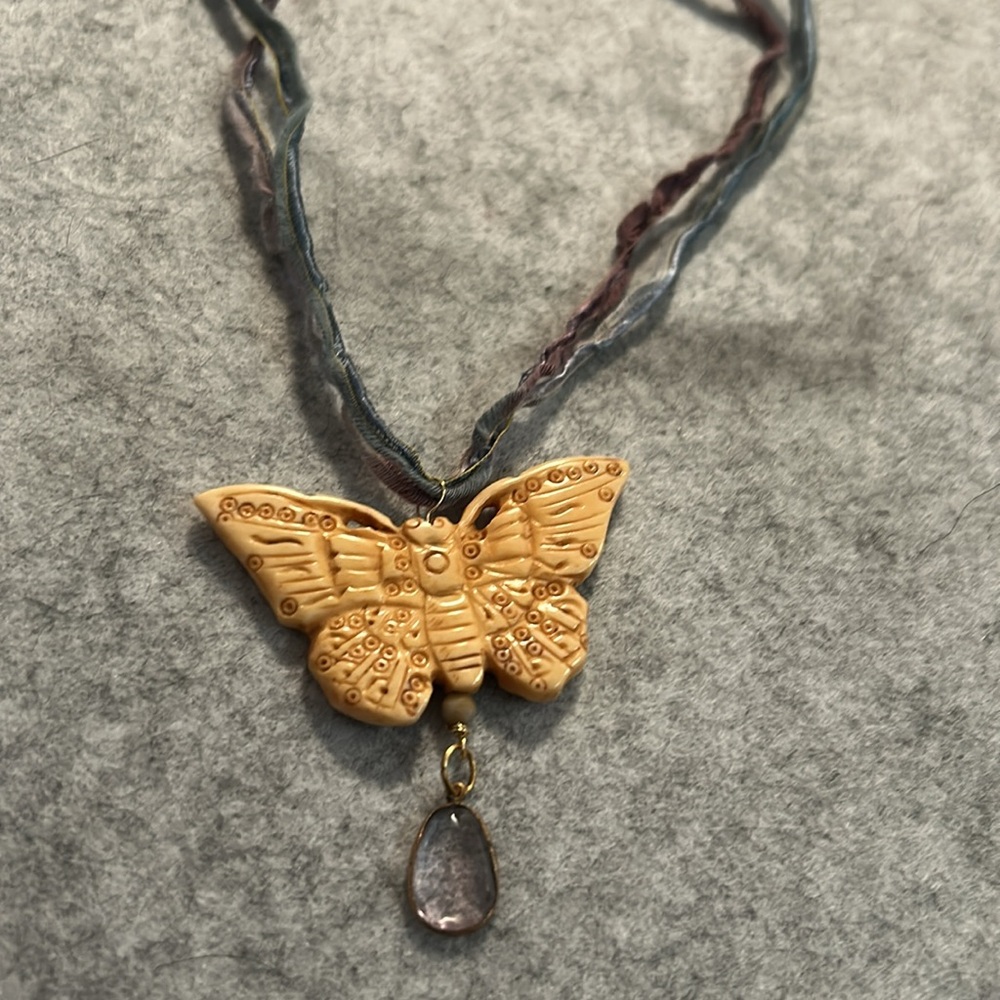 Butterfly Necklace - Picture 5 of 5